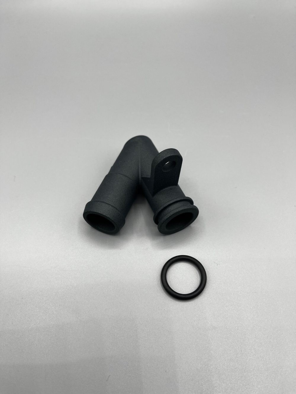 Mercedes Rohrstück EGR AGR Kühler Heizwasservorlauf (A6122030008) 1